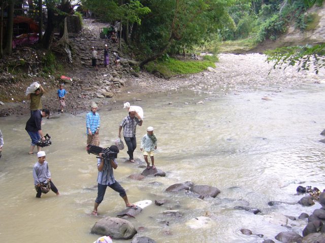 Indonesia – Boris Eschwey, Roland Breitschuh (DOP), Thorsten Schönrade