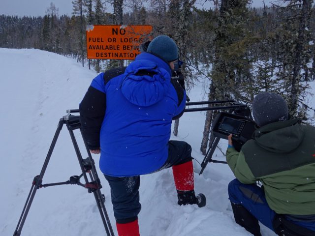 Mit DOP Andrè Zschocke auf den Iceroads in Kanada