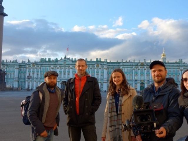 Prinzessin Maria von Preußen mit DOP Florian Bentele und Team in St.Petersburg