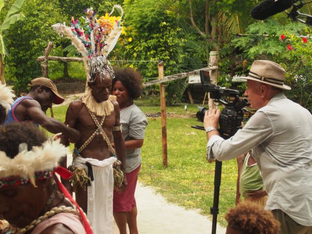 Mit DOP Pieter de Vries in Papua Neuguinea