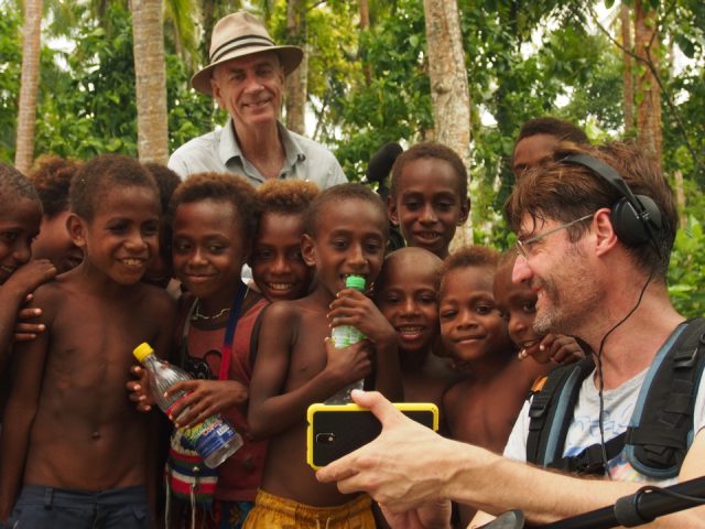 Mit DOP Pieter de Vries und Tonman Patrick Mullins in Papua Neuguinea