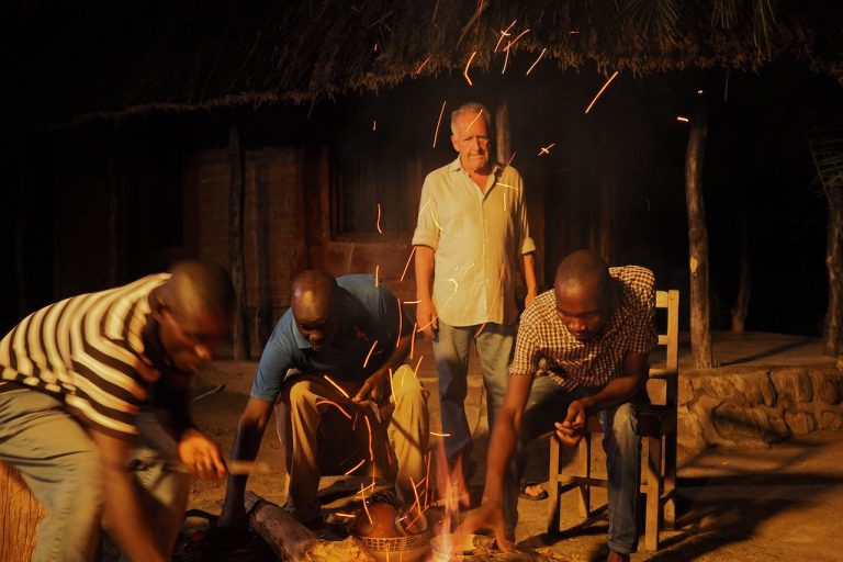 Prof. Friedemann Schrenk at the campfire